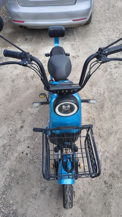 Scuter electric ca nou