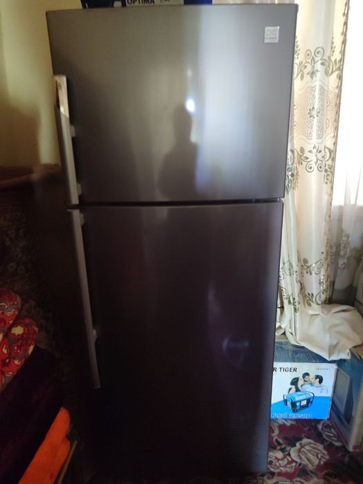 Холодильник в хорошем состоянии (яхши состояние)