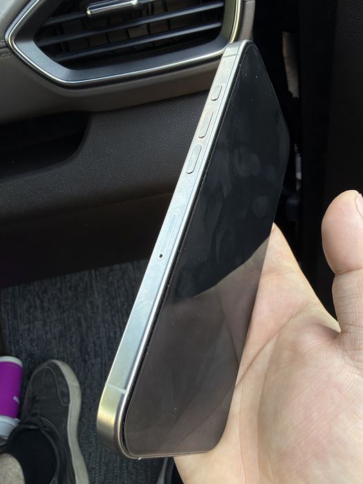 Iphone 16pro sim терабайт