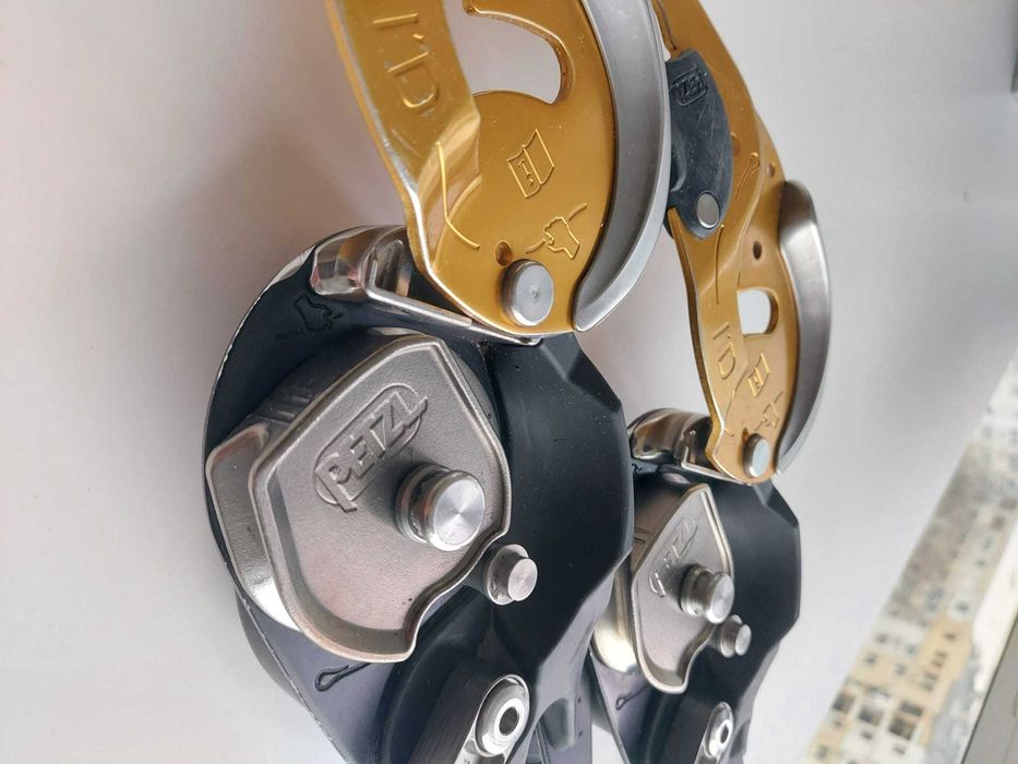 Coborator ID Petzl alpinism