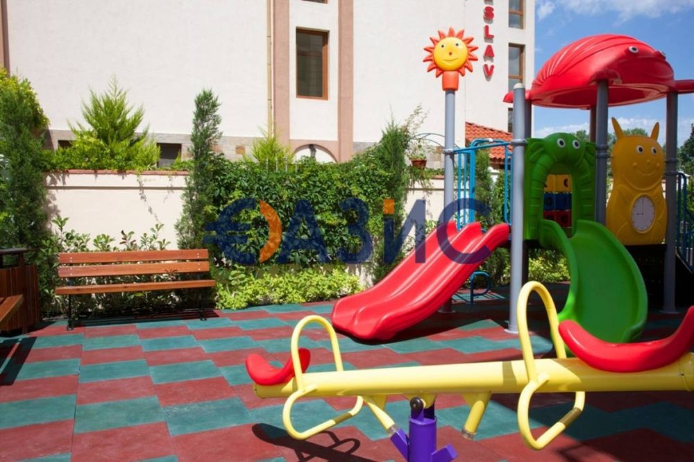 Продава се Едностаен апартамент в к.к. Слънчев бряг - 31 кв.м за 1775 €/кв.м - Снимка #9