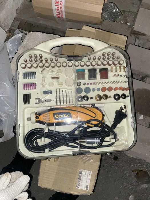 Дремель Texa T34009 (бормашинка гравер) с набором