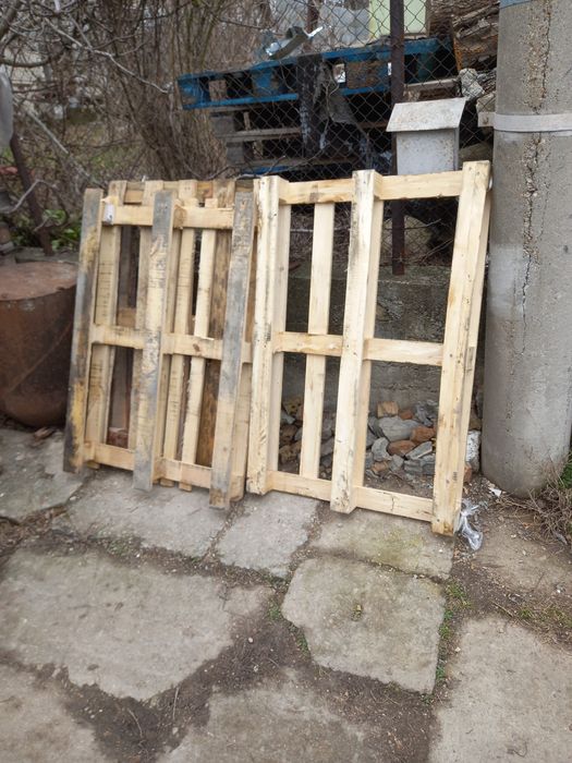 Палети  запазени и счупен и