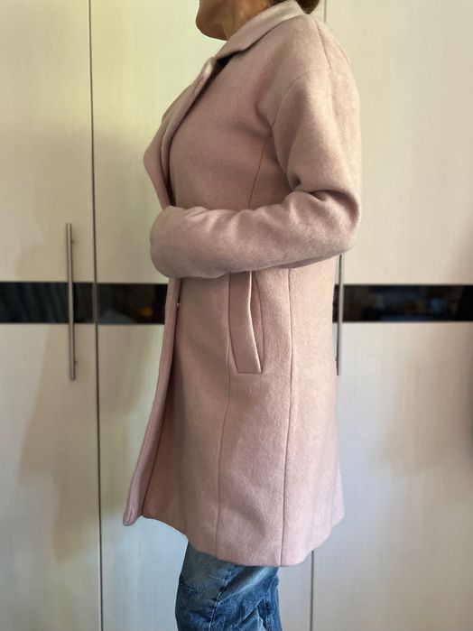 Стилно дамско палто