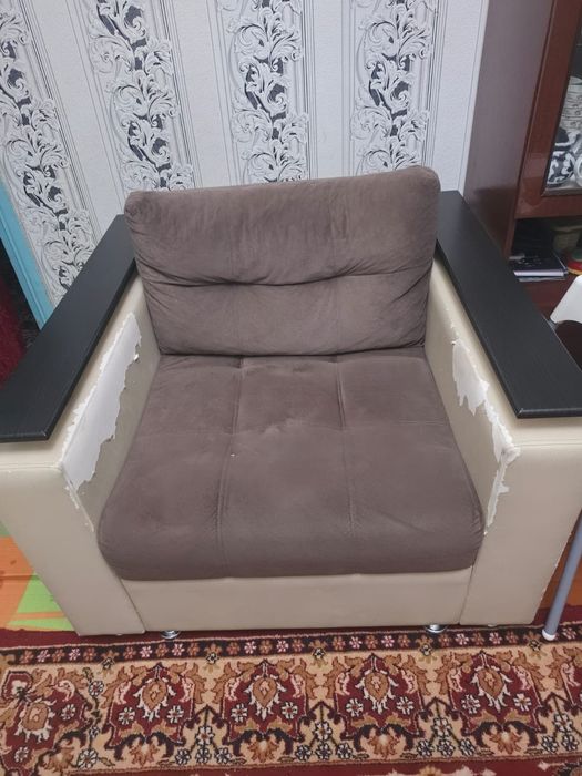 Продаётся кресло раскладной