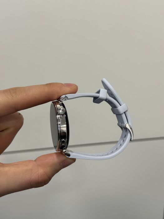 Продавам отличен Huawei watch GT5