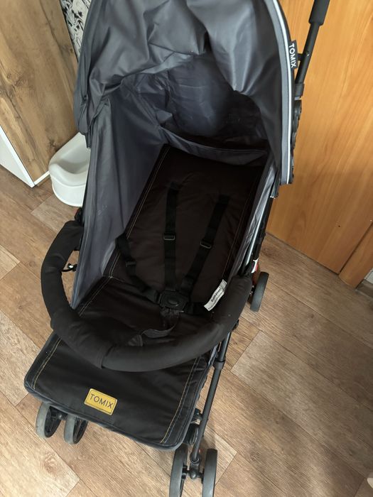 Продам коляску прогулочную