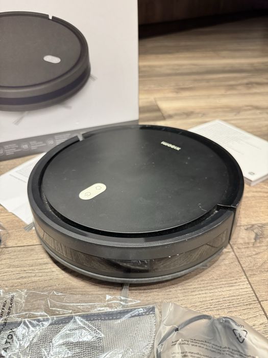 Робот пылесос Xiaomi vacoom e5
