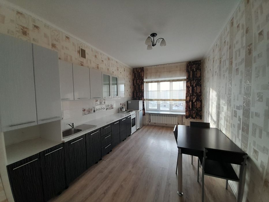 Сдам 3к.кв.Батыс 2