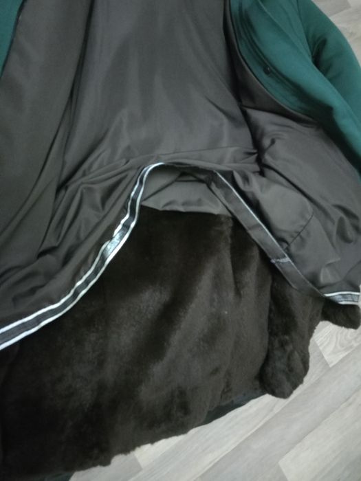 Продам парку в хорошем состоянии