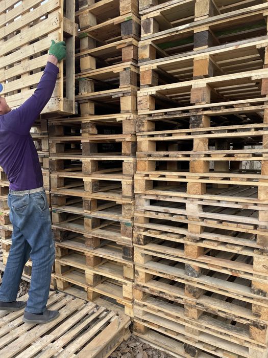 Paddonlar sotiladi .