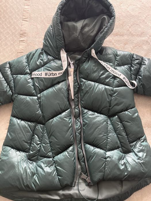 Продам куртки утепленные