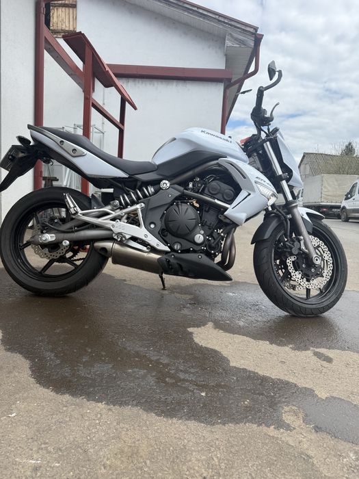 Kawasaki ER6N 2009