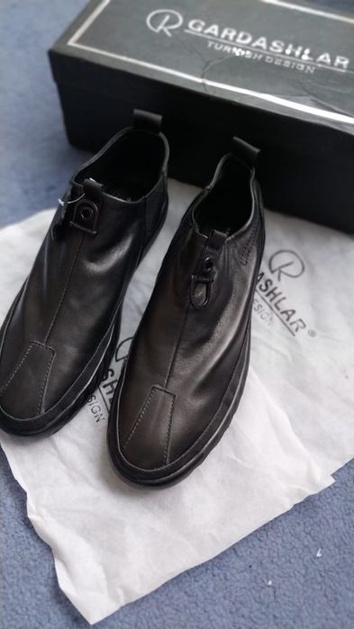 Продам новые туфли