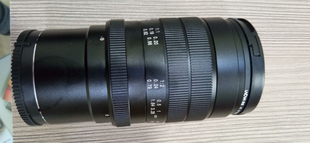 Макро обектив Laowa 60mm Sony E