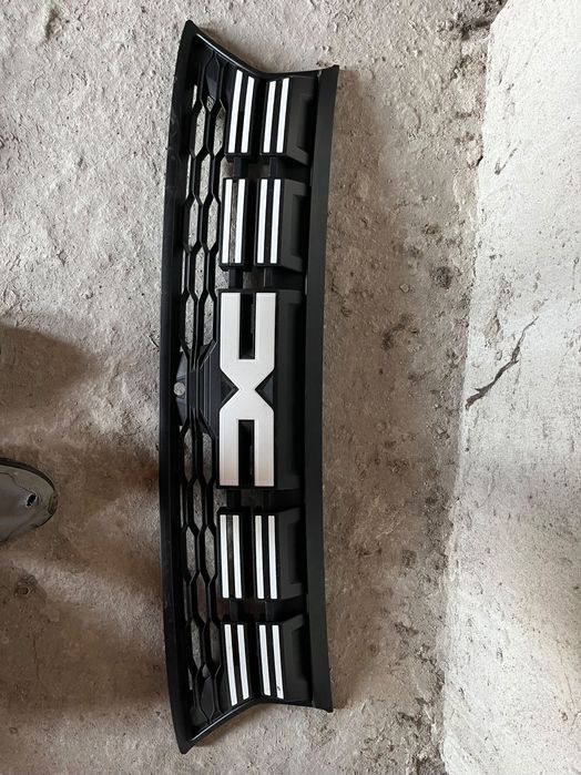 Продавам брони и фарове