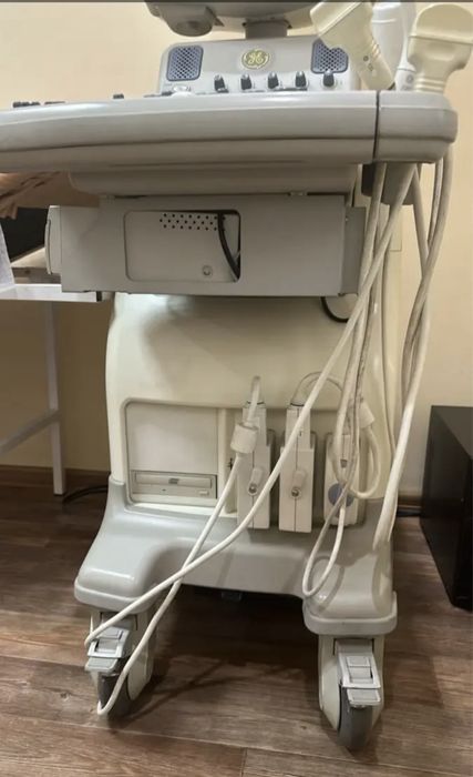 Узи аппарат logiq3