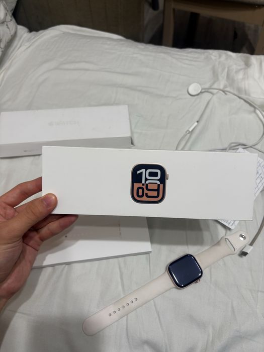 Apple Watch 10 GPS 100% акб  розовый