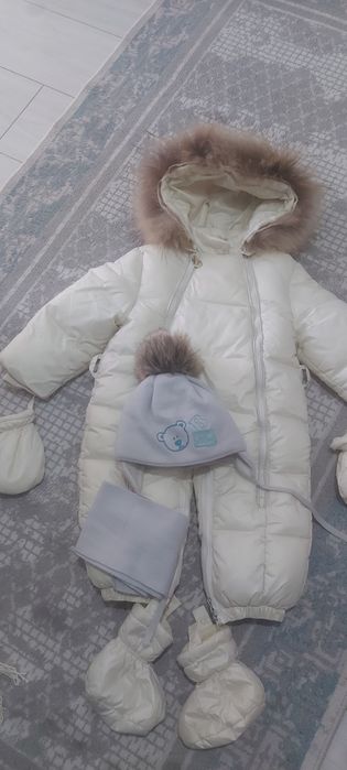 Ботинка, платье, комбенизон и шапка