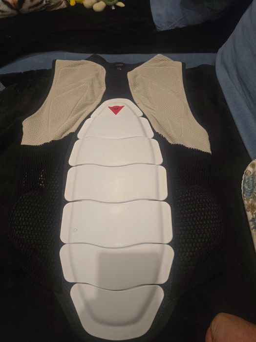 Протектор за гръб Deinese