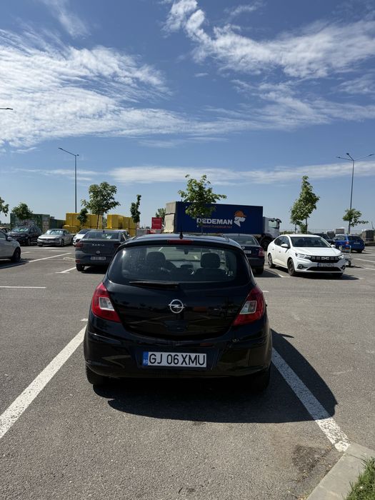 Opel corsa 1.3 2012