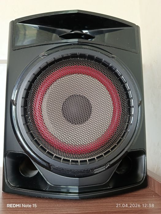 Музыкальный центр