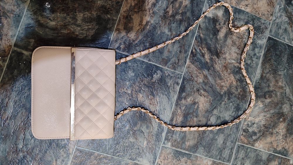 Продается шикарные су1000 люьая6