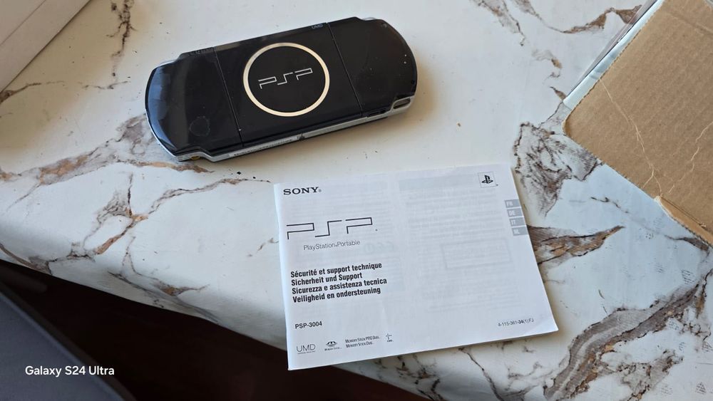 Продам PSP игровой