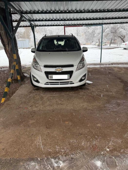 Chevrolet Spark sotiladi