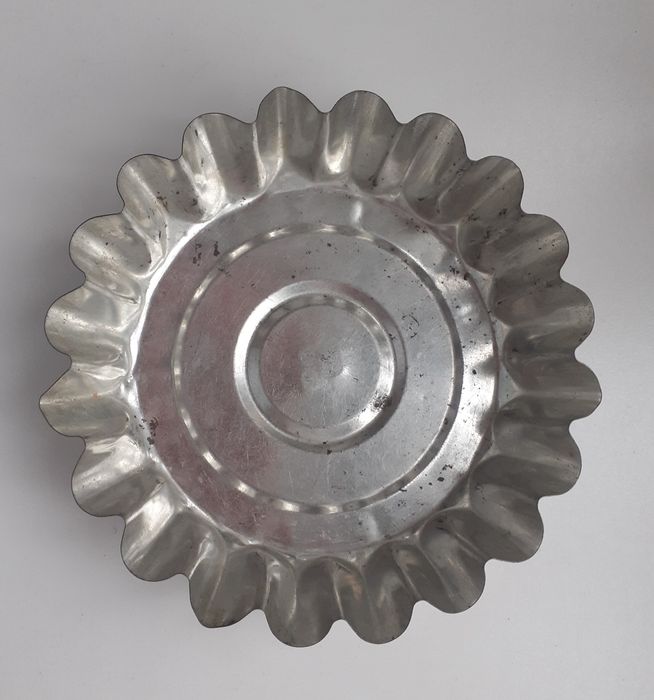 формы для выпечки б/у