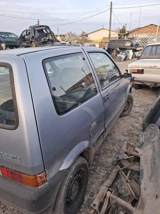 Fiat cinquecento 900  кубика бензин  95 година