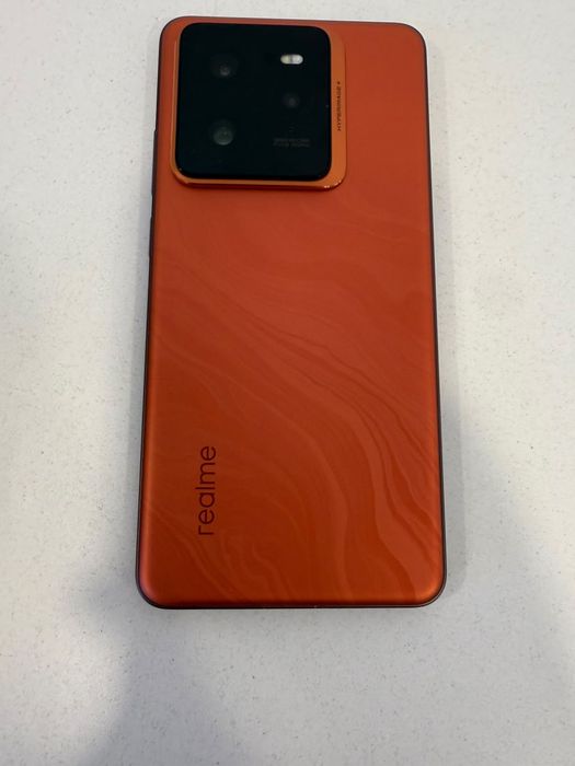 смартфон Realme GT7 Pro