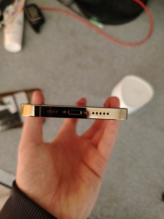 Айфон 13про 210000