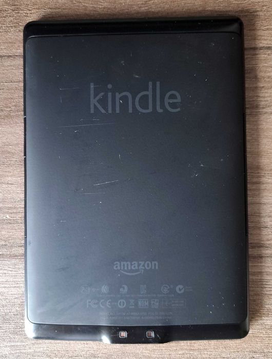 Amazon Kindle 4th Generation - eBook Reader