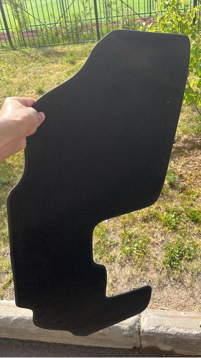 Продам полики оригинальные BMW X7