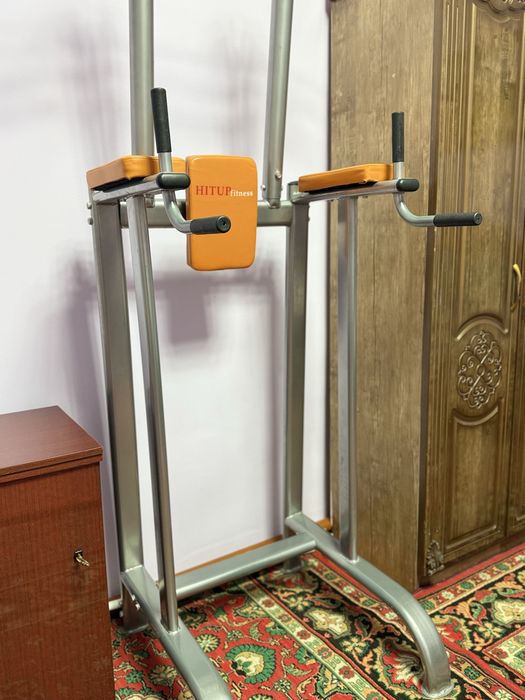 Заводской 3/1 Турник от фирьмы бренда Hitup Fitness Dubai