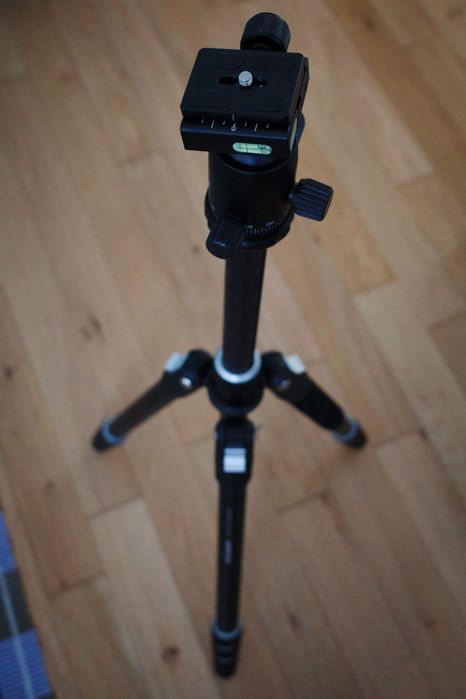 Trepied calatorie Cullman NANDO 560MC RB8.5 Carbon negru