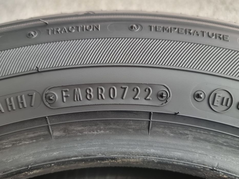 205/55/15 Falken 4Броя: 175€ 7.5мм