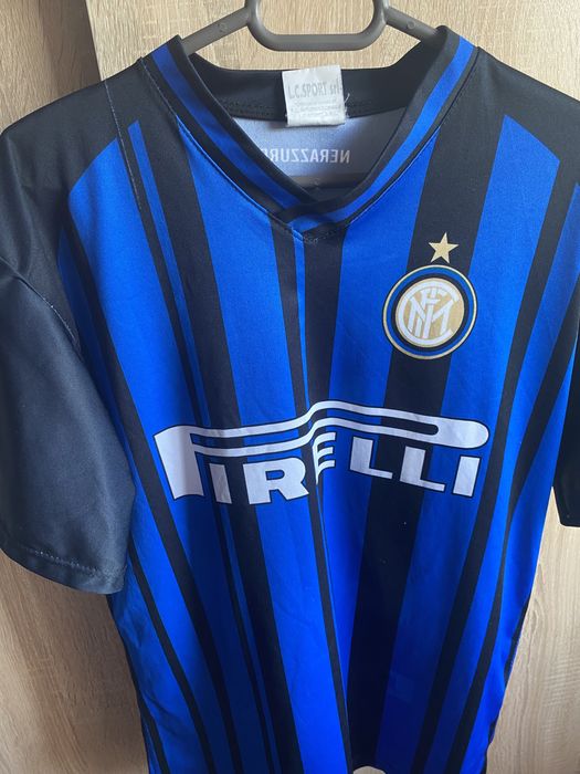 Футболни тениски Роналдо, Буфон и други