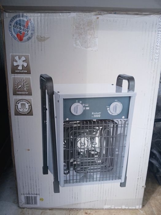 Електрически калорифер Einhell 3000