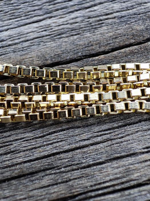 Lantisor lant aur 14k retro zale pline Caseta Venetia 7.81g. lungime 69 cm Artmax.ro