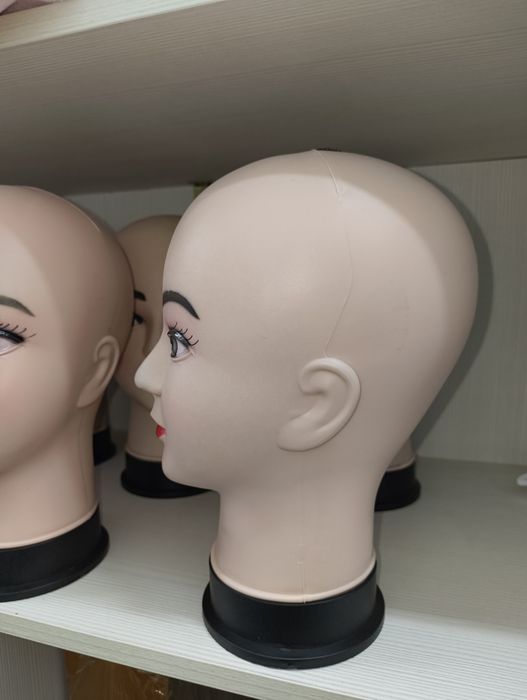 Манекен для головного убора
