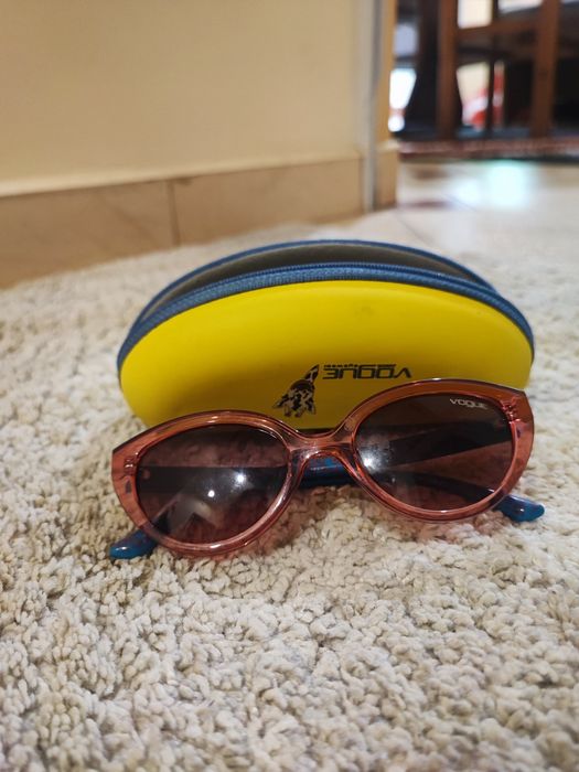 Детски слънчеви очила Vogue