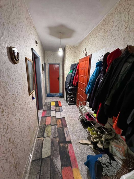 Продава се Тристаен апартамент в Казанлък - 94 кв.м за 950 €/кв.м - Снимка #3