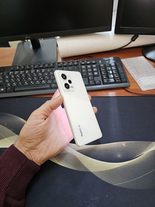 Redmi note 12pro plus 5G 128gb(2024) ideal ochilmagan usta kurmagan