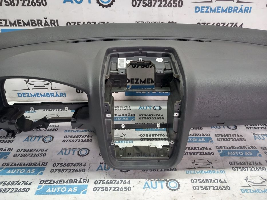 Plansa bord vw Golf 5 2006