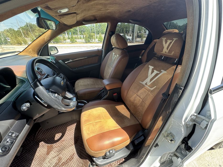 2019 автомат 75 000 пробег бензинда петно орка крыло