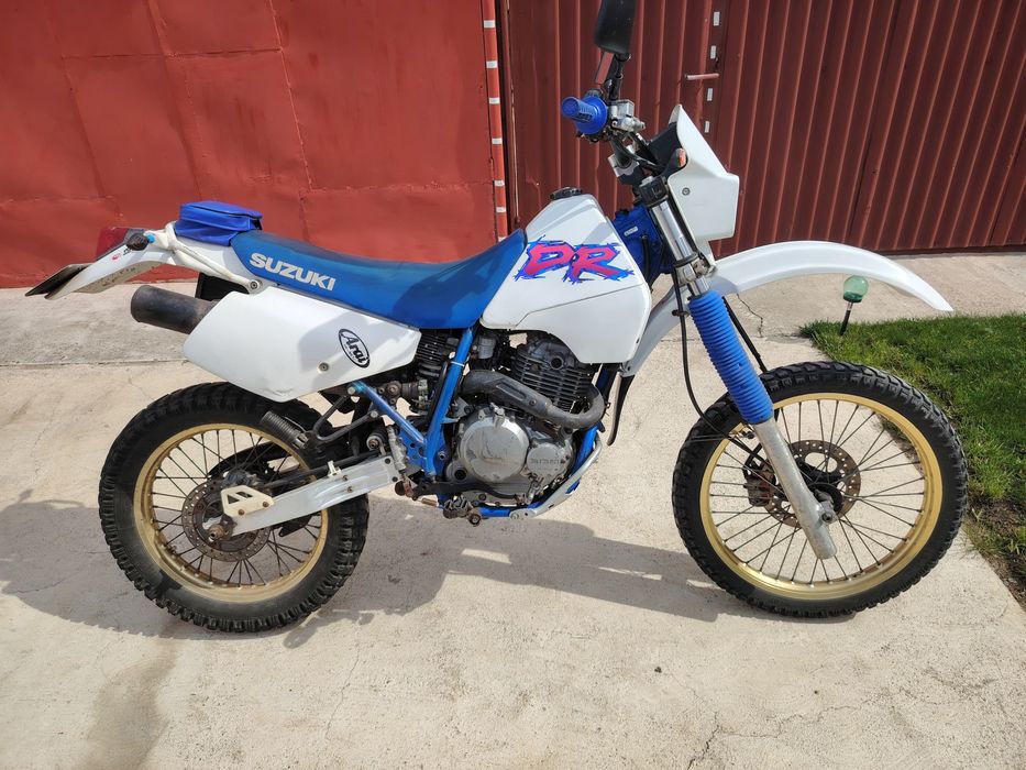 Motor Suzuki DR 350
