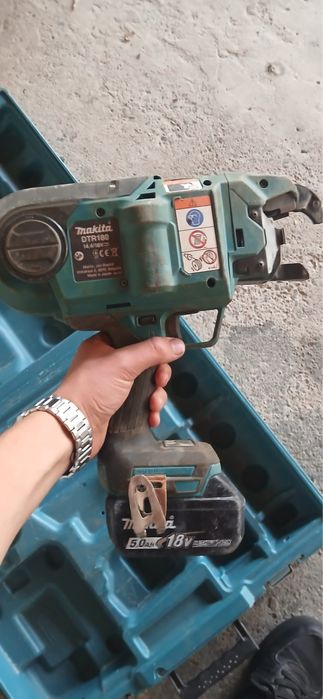Pistol legat fier