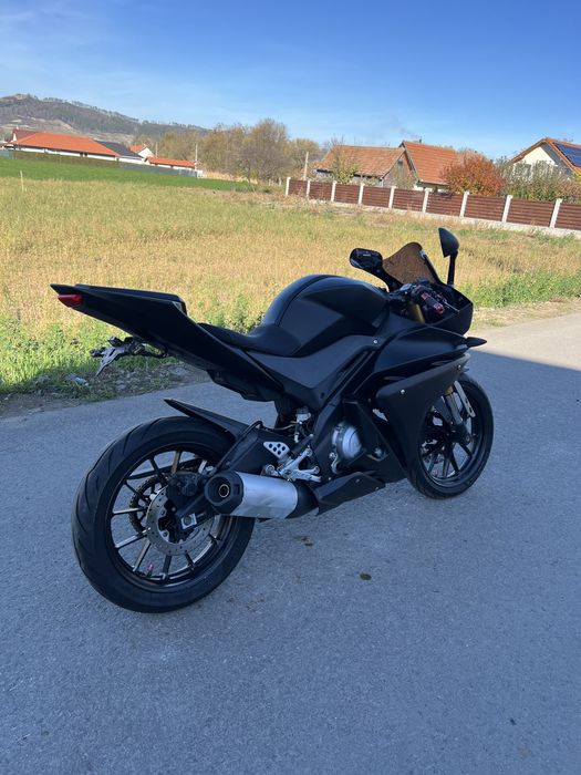 Yamaha yzf r125